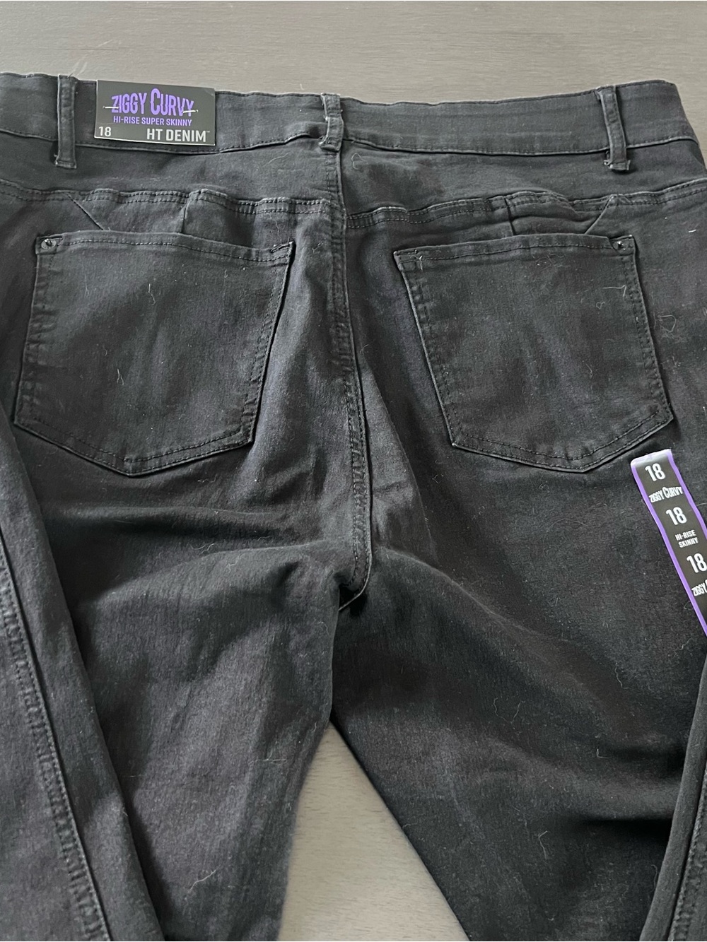 Hot Topic Plus-Size Black High-Rise Punk Grunge Skinny Jeans - Picture 8 of 9